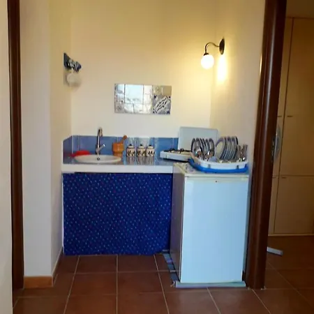 Welcoming House With Mountain View In